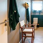 Pedra De Lava Azores-quarto 1 * Angra do Heroísmo