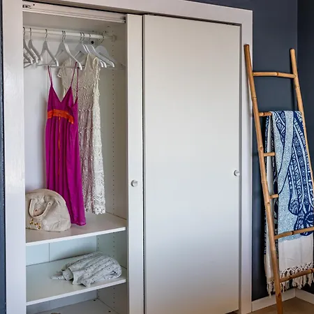 Homestay Pedra De Lava Azores-quarto 1 Angra do Heroismo