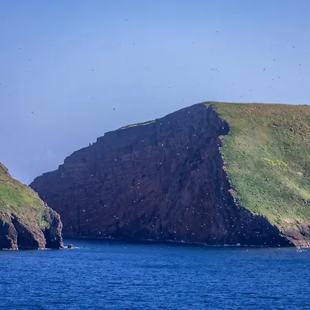 Pedra De Lava Azores-quarto 1 *